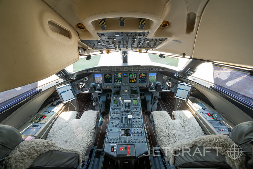 2006 Bombardier Global XRS S/N 9200