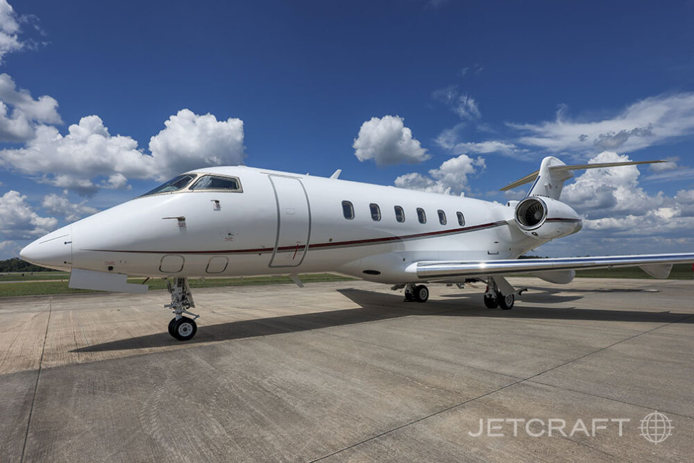 2005 Bombardier Challenger 300 S/N 20058