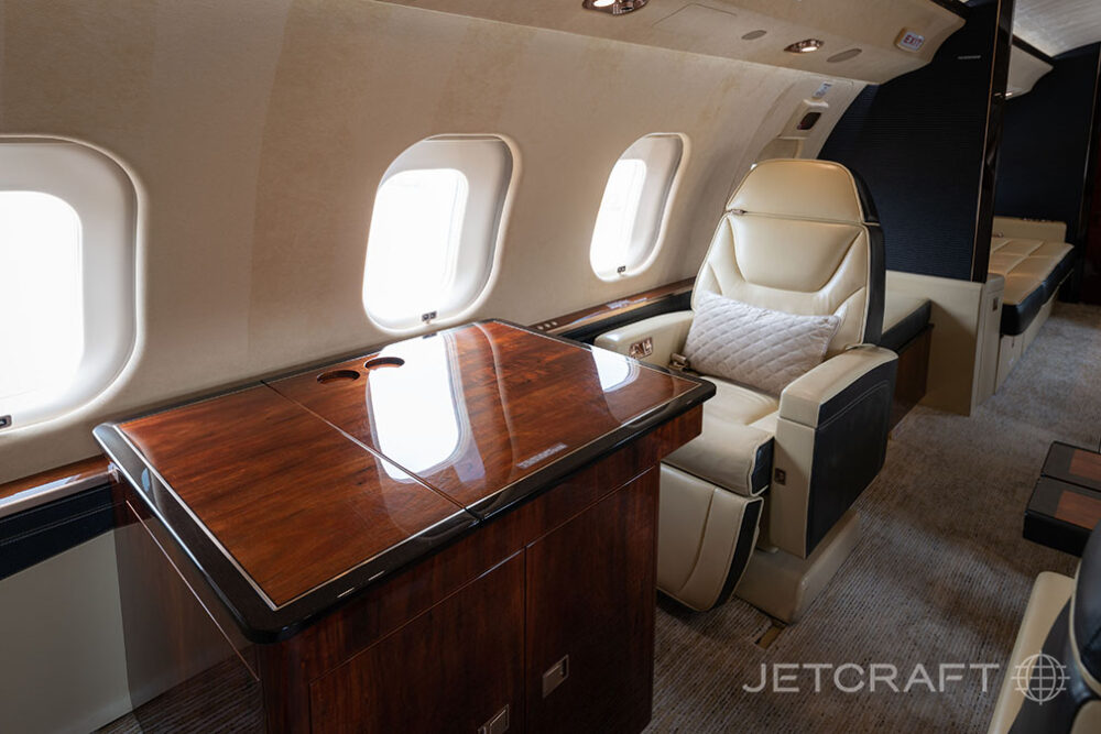 2012 Bombardier Global 6000 S/N 9437