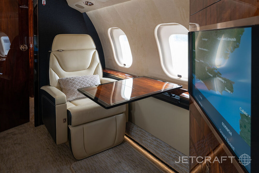 2012 Bombardier Global 6000 S/N 9437