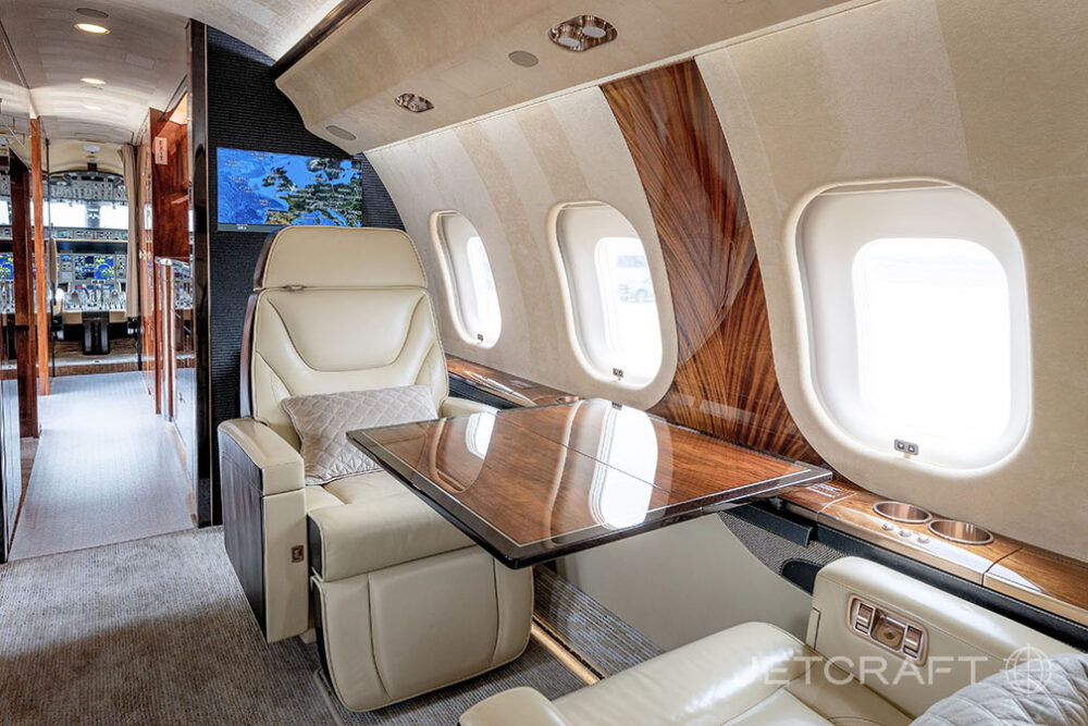 2012 Bombardier Global 6000 S/N 9437