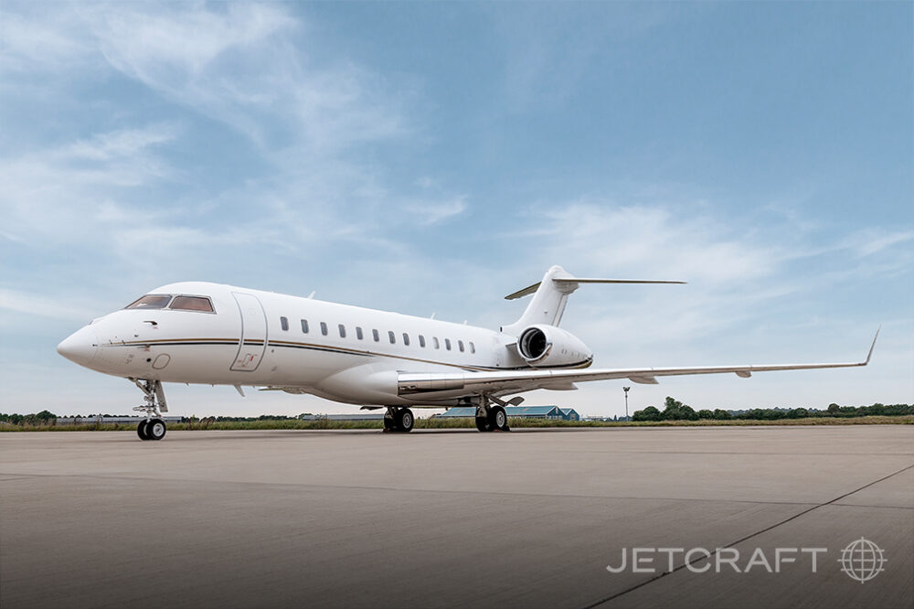 2012 Bombardier Global 6000 S/N 9437