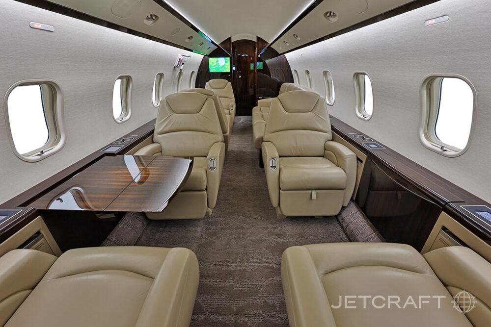 2007 Bombardier Challenger 300 S/N 20164