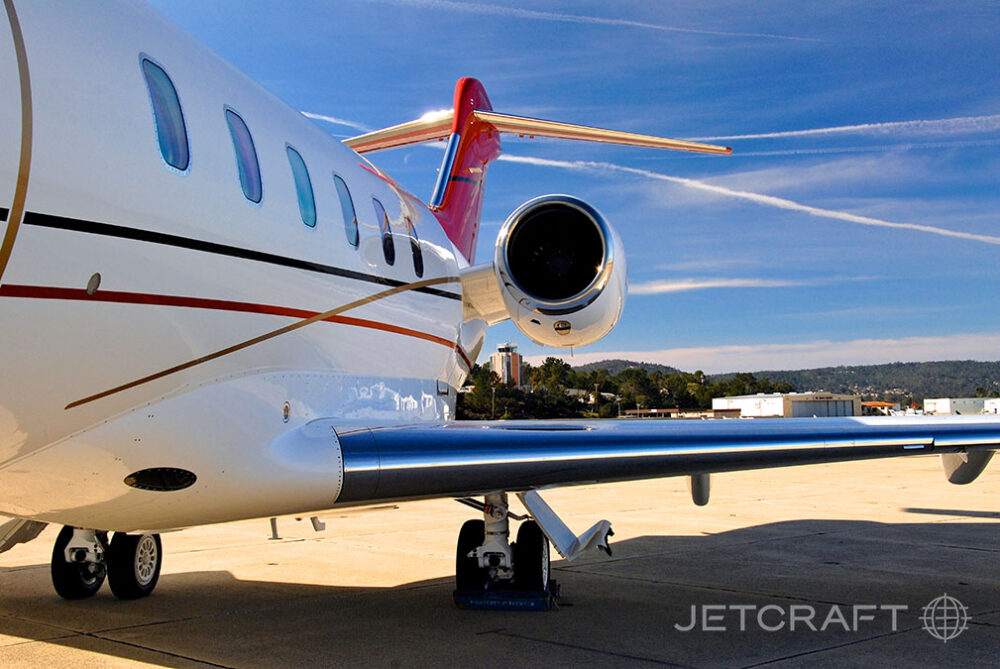 2006 Bombardier Challenger 300 S/N 20110