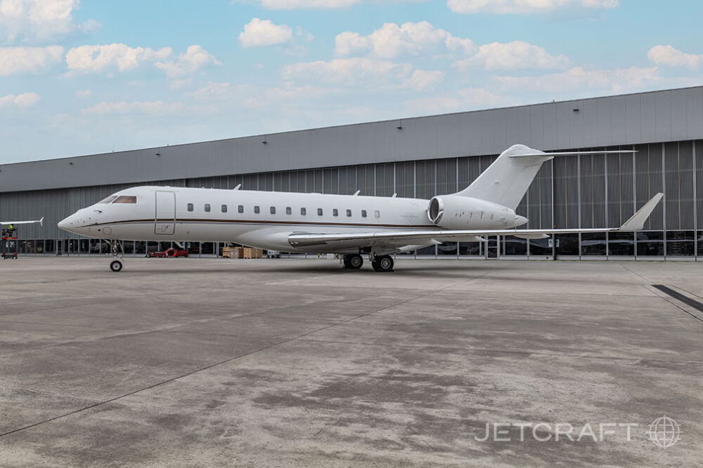 2014 Bombardier Global 6000 S/N 9583