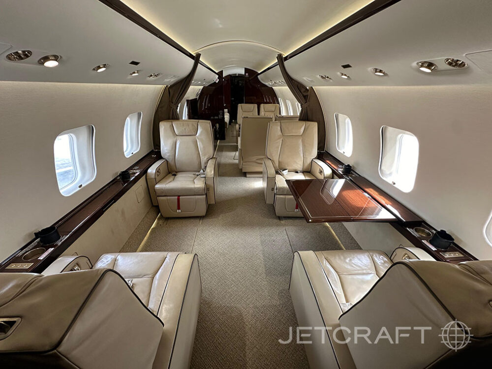 2015 Bombardier Global 6000