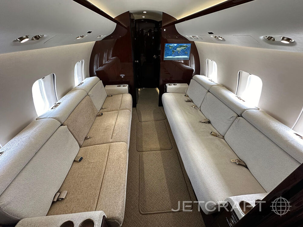 2015 Bombardier Global 6000