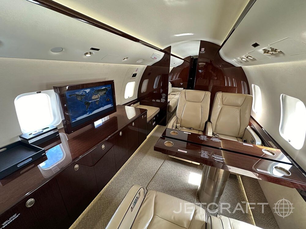 2015 Bombardier Global 6000