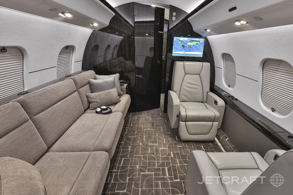 2014 Bombardier Global 6000 S/N 9617